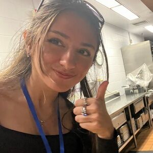 Meet your Posher, Bella